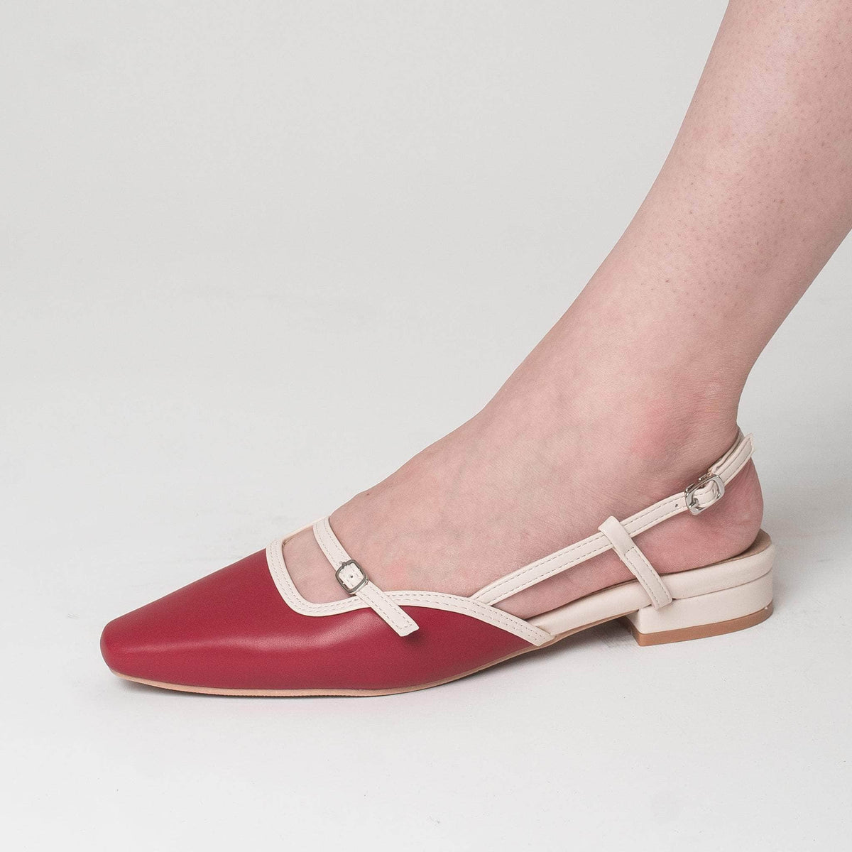 Moxi Red – Hue