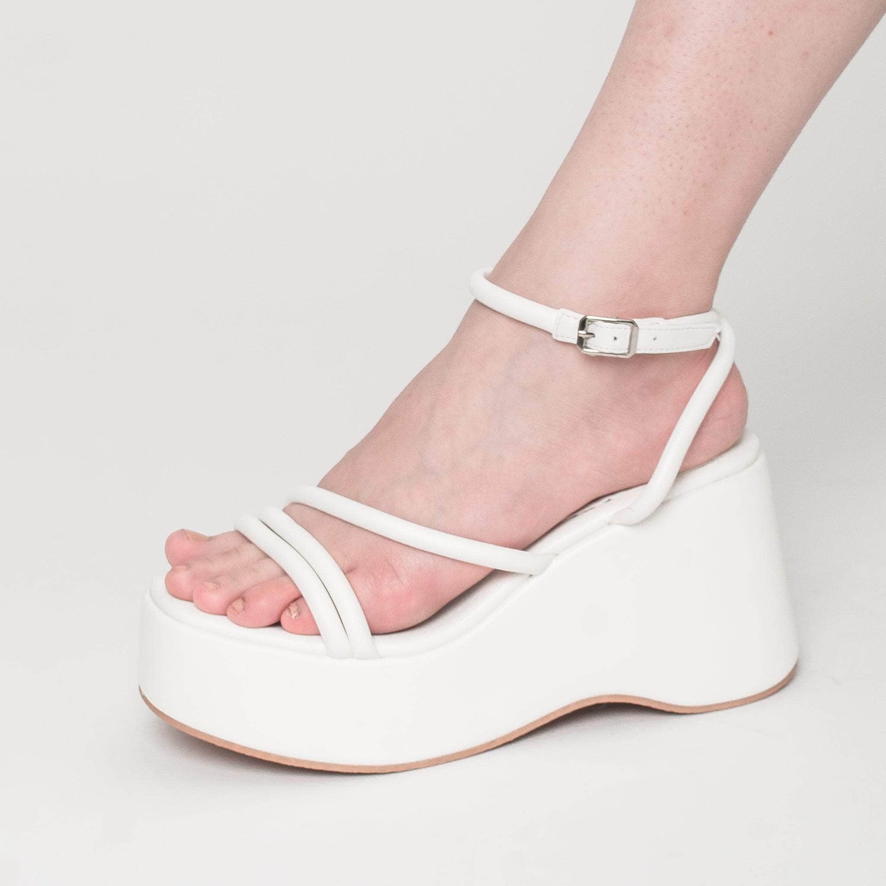 Buy Women Black Casual Sandals Online | SKU: 44-3184-11-36-Metro Shoes